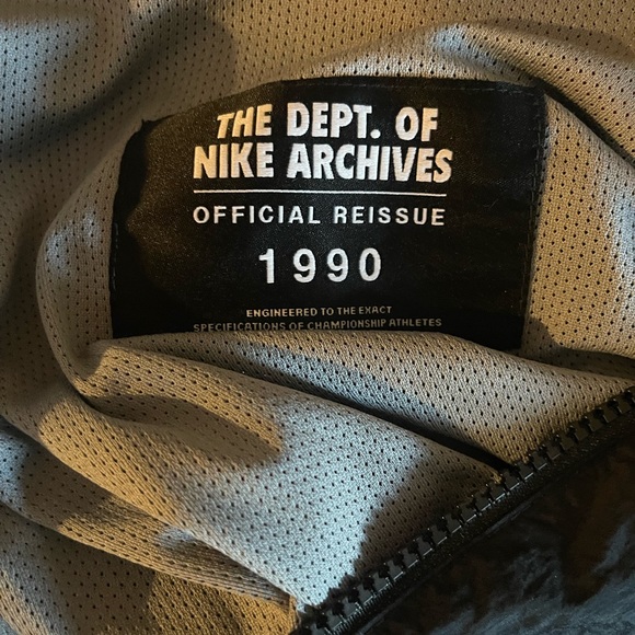 Nike “the dept of archives 1990” jacket size xl - Picture 4 of 5